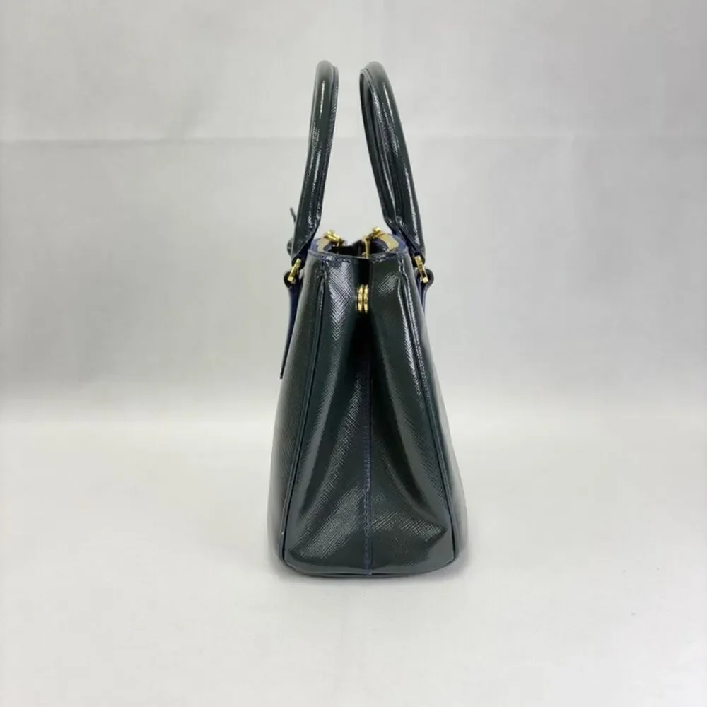 Galleria Saffiano Patent Medium Green/Navy